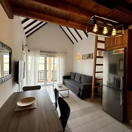 Benny With Garage 아파트 *