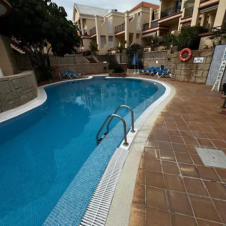 Benny With Garage 아파트