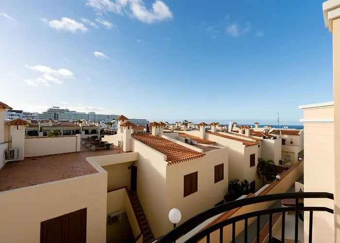 Benny With Garage Apartman *