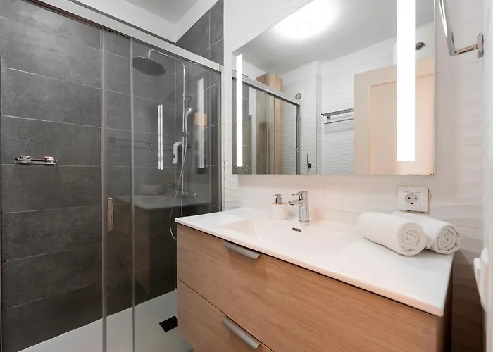 Apartman Benny With Garage *